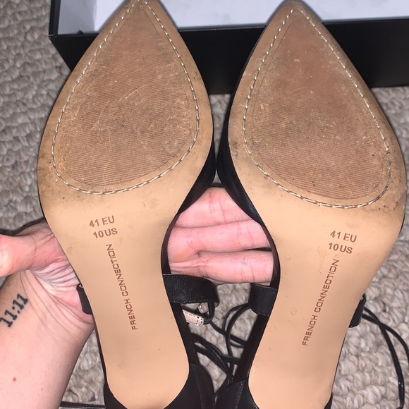 French connection lace up heels - Picture 3 of 3